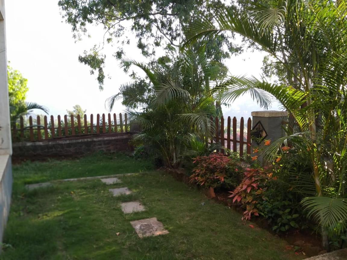 Inaya Bungalow Villa Panchgani Exterior foto